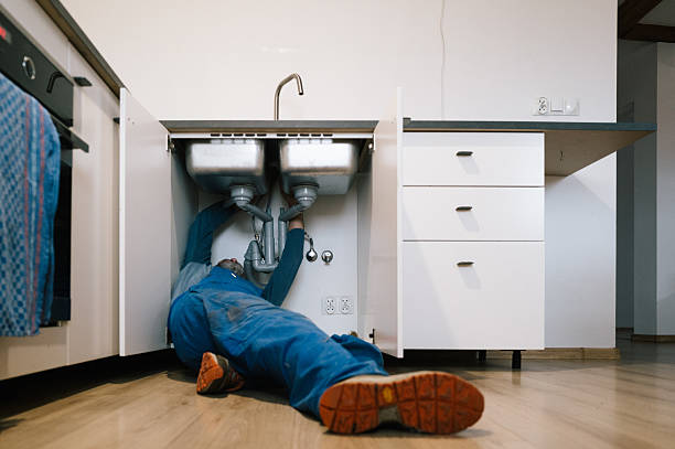 Professional Plumbing technician working in Washington, IN